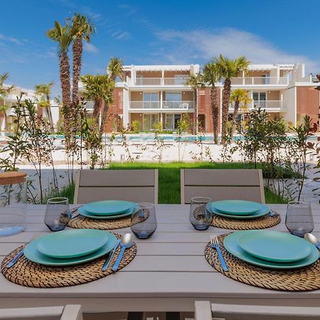 Wave Island! Luxury Resort A Jesolo - Piscina E Park Free! Bagian luar foto