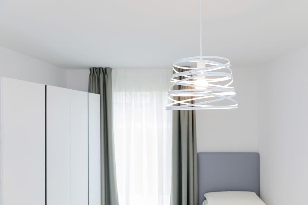Wave Island! Luxury Resort A Jesolo - Piscina E Park Free! Bagian luar foto