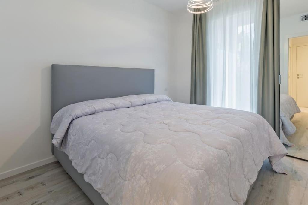 Wave Island! Luxury Resort A Jesolo - Piscina E Park Free! Bagian luar foto