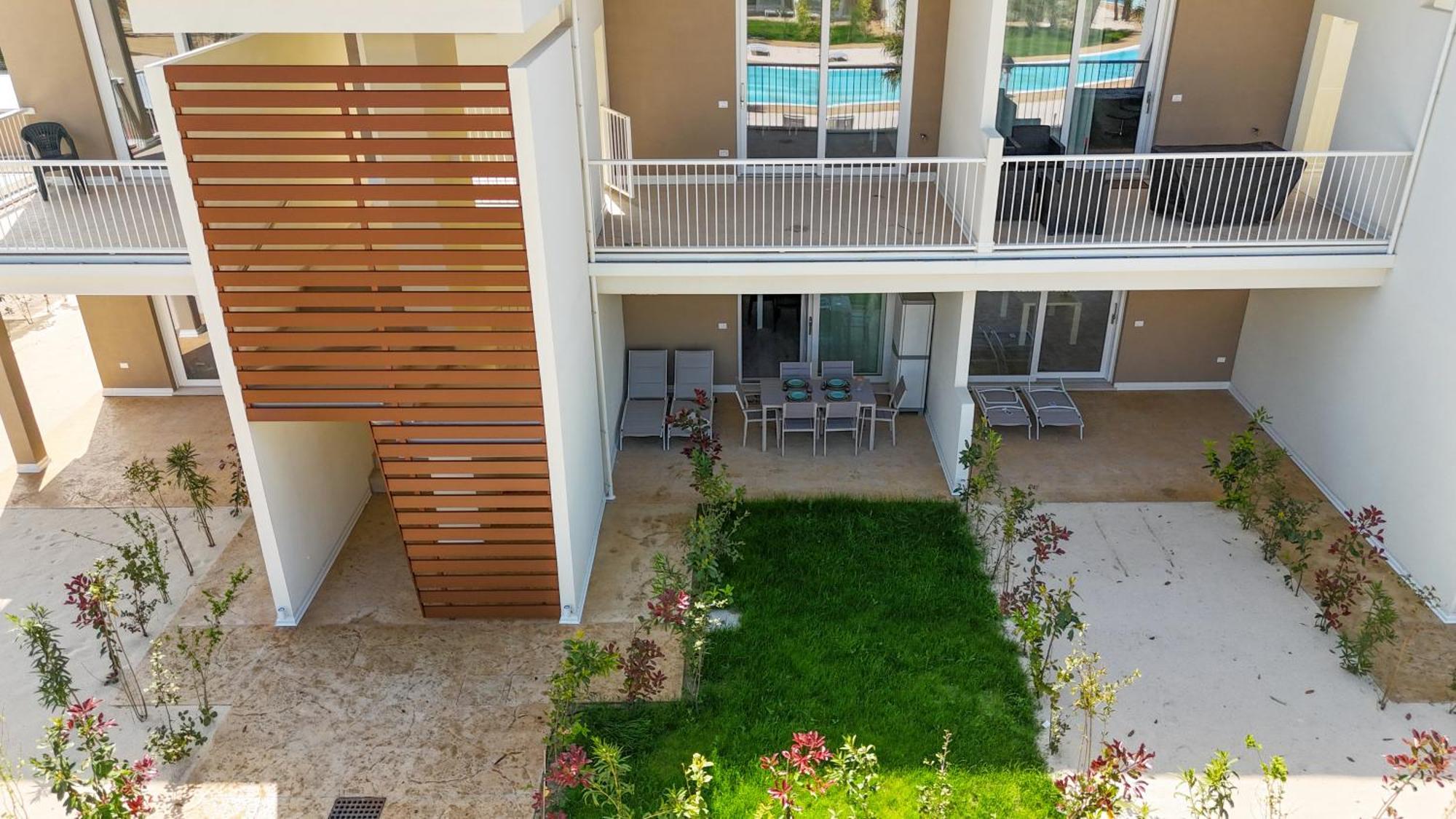 Wave Island! Luxury Resort A Jesolo - Piscina E Park Free! Bagian luar foto